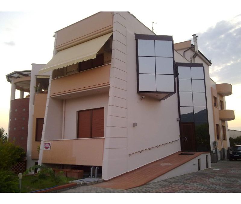 Γραφεία στη Ραιδεστό