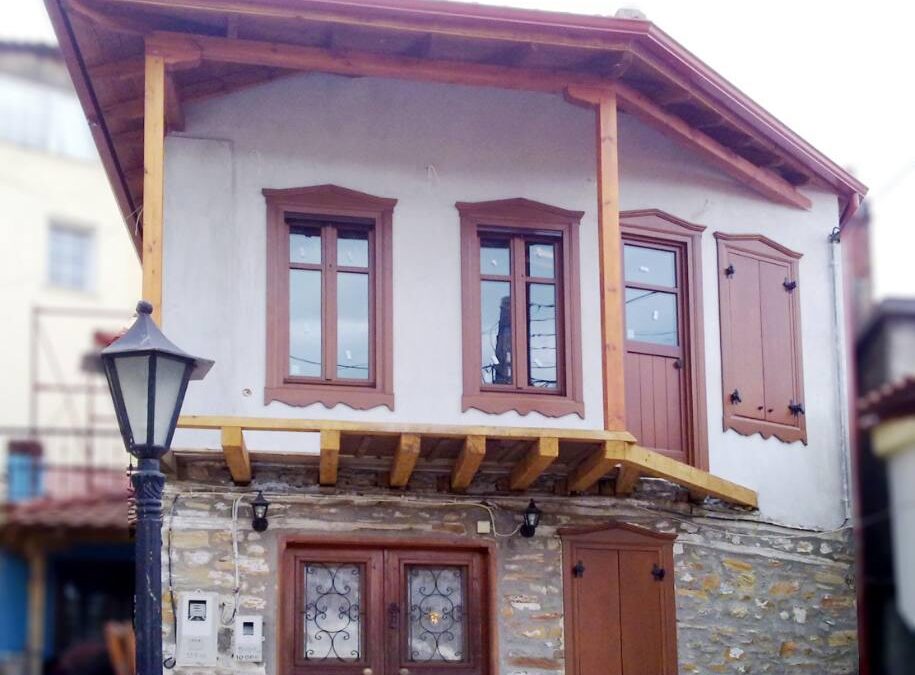 Αναπαλαίωση στους Ταξιάρχες Χαλκιδικής